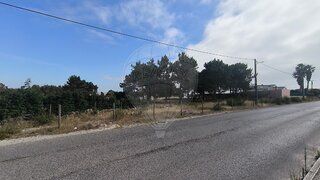 Land for sale in Torres Vedras, Portugal — €285,000