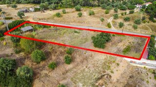 Terreno de 1915 m² em Santarém