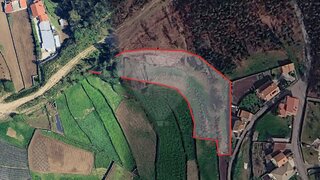 Land for sale in Vale de Cambra, Portugal — €29,500