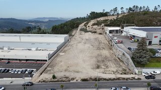 Land for sale in Felgueiras, Portugal — €550,000