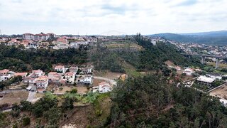 Terreno de 964 m² em Leiria