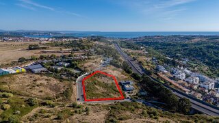 Land for sale in Oeiras, Portugal — €1,200,000