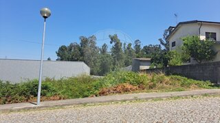 Land for sale in Penafiel, Portugal — €52,000