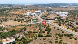 Land for sale in Portimão, Portugal — €300,000