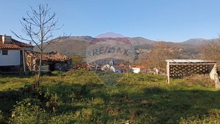 Land for sale in Ponte da Barca, Portugal — €15,000