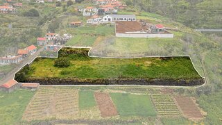Land for sale in Calheta (Madeira), Portugal — €190,000