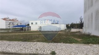 Land for sale in Montijo, Portugal — €66,000