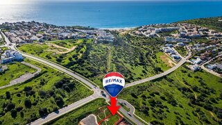 Land for sale in Lagos, Portugal — €445,000