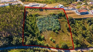 Land for sale in Batalha, Portugal — €375,000