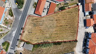 Land for sale in Lourinhã, Portugal — €492,000
