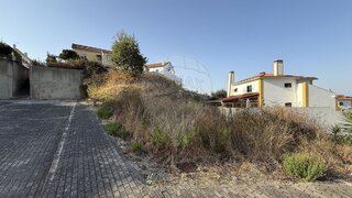 Land for sale in Mafra, Portugal — €99,500