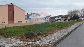 Land for sale in Cantanhede, Portugal — €59,900