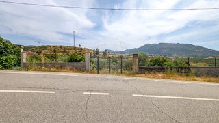 Land for sale in Mirandela, Portugal — €37,500