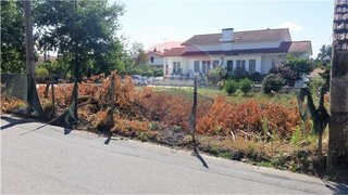 Land for sale in Tondela, Portugal — €45,000