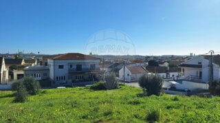 Terreno de 1753 m² em Setúbal