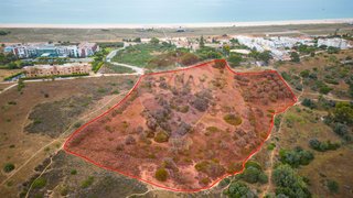 Land for sale in Lagos, Portugal — €1,900,000