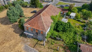 Land for sale in Paredes, Portugal — €499,000