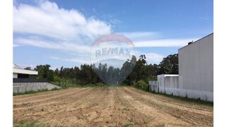 Land for sale in Aveiro, Portugal — €250,000