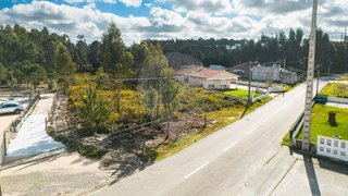 Land for sale in Marinha Grande, Portugal — €219,900