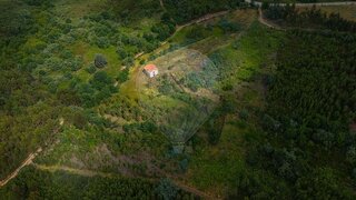 Land for sale in Seia, Portugal — €75,000