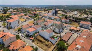 Terreno em Abrantes · 200 m² · 40 000 €