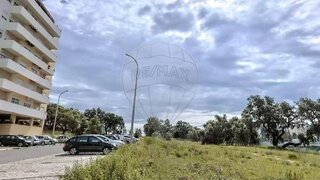 Terreno de 435 m² em Setúbal
