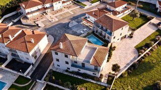 Land for sale in Caldas da Rainha, Portugal — €410,000