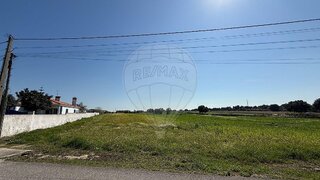 Land for sale in Cartaxo, Portugal — €58,900