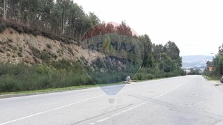 Land for sale in Paredes, Portugal — €650,000