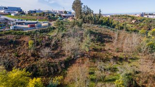 Land for sale in Oliveira do Hospital, Portugal — €85,000