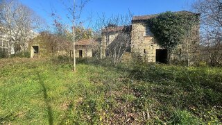 Land for sale in São Pedro do Sul, Portugal — €200,000