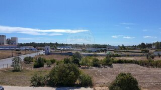 Land for sale in Cartaxo, Portugal — €175,000