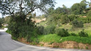 Land for sale in Lagoa, Portugal — €89,000