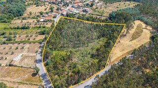 Land for sale in Tondela, Portugal — €135,000