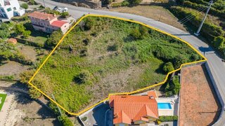 Land for sale in Oliveira de Frades, Portugal — €72,000