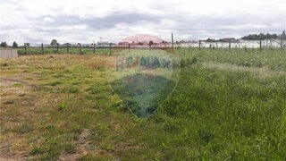 Land for sale in Felgueiras, Portugal — €96,000