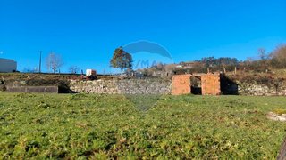 Land for sale in Arcos de Valdevez, Portugal — €1,250,000