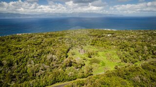Land for sale in Lajes do Pico, Portugal — €759,000
