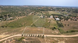 Land for sale in Silves, Portugal — €67,000