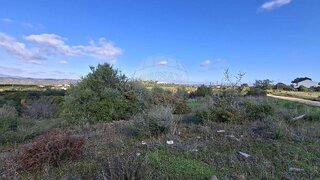 Land for sale in Silves, Portugal — €90,000