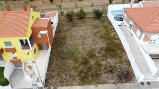 Terreno para venda em Bombarral, Portugal — 68 000 €