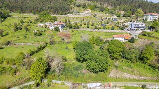 Land for sale in Póvoa de Lanhoso, Portugal — €38,000