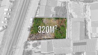 Terreno em Maia · 320 m² · 90 000 €