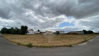 Land for sale in Torres Novas, Portugal — €37,500