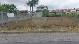 Terreno para venda em Santa Maria da Feira, Portugal — 65 000 €