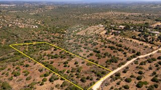 Land for sale in Lagos, Portugal — €95,000