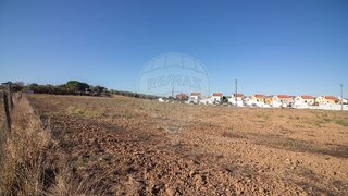 Land for sale in Alenquer, Portugal — €1,600,000
