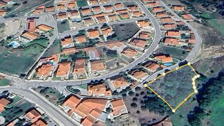 Terreno em Miranda do Corvo · 1468 m² · 85 000 €