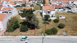 Land for sale in Sesimbra, Portugal — €145,000