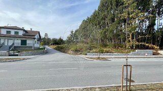 Land for sale in Vila Nova de Paiva, Portugal — €23,000